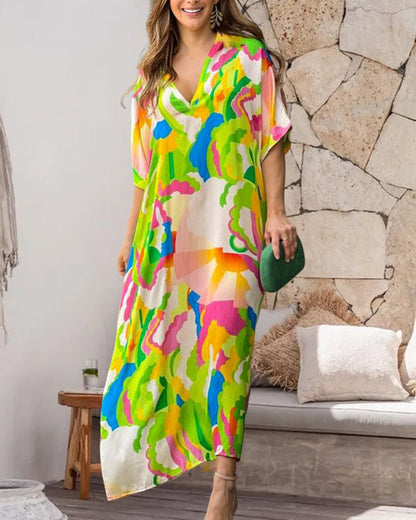 Becca  - Kleurrijke maxi-jurk met V-hals en abstract patroon