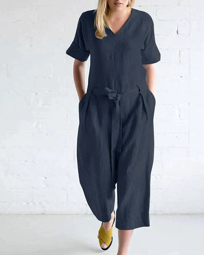 Mia - Lichtgewicht linnen jumpsuit met V-hals en strikceintuur