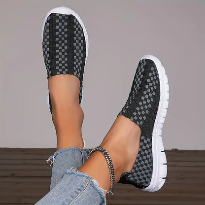 Nora - Comfortabele, ademende slip-on lage toptrainers