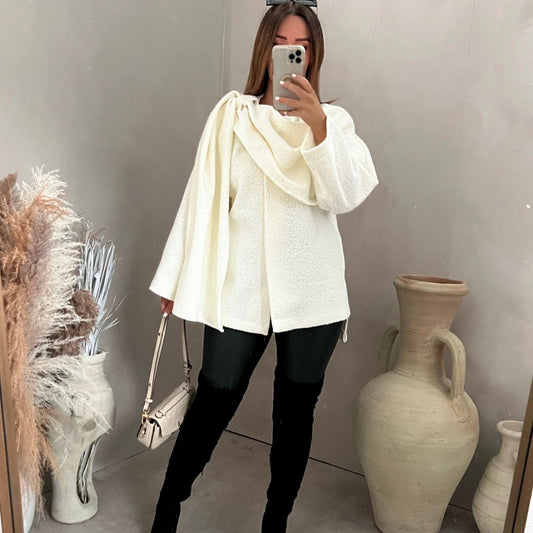 Clarissa - Witte oversized blouse met lange mouwen