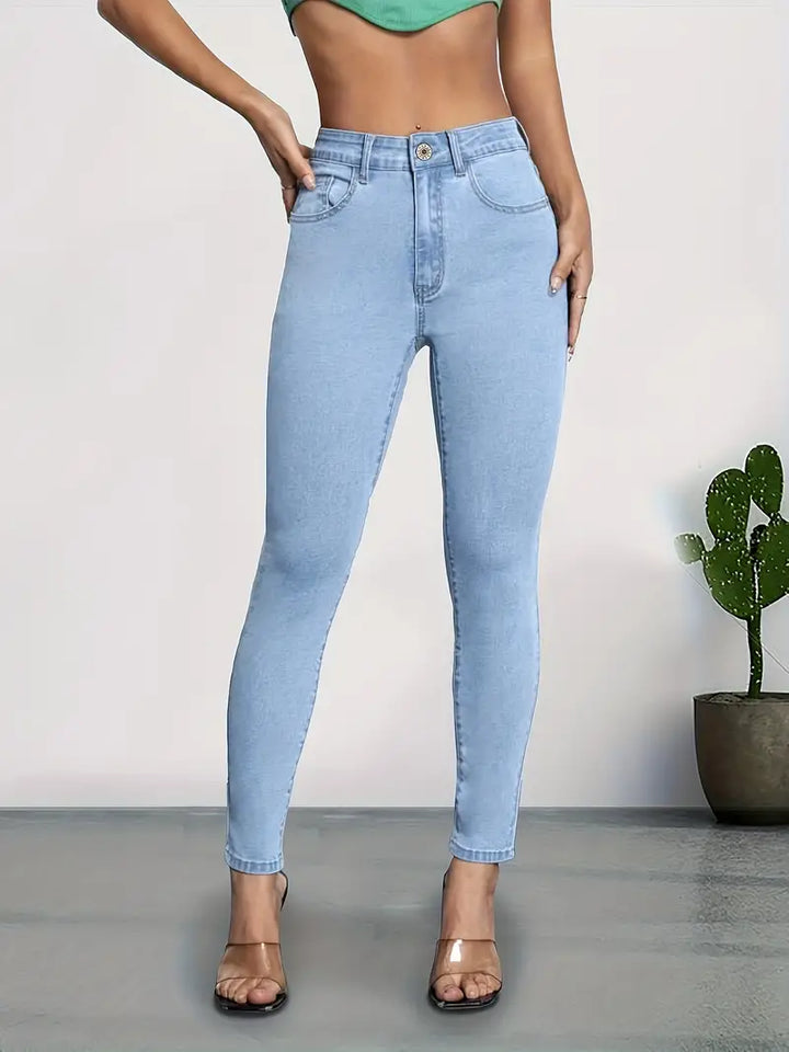 Nadia - Hemelsblauwe skinny jeans met schuine zakken