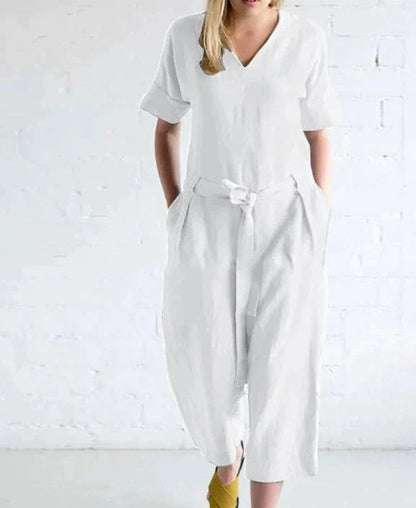 Mia - Lichtgewicht linnen jumpsuit met V-hals en strikceintuur