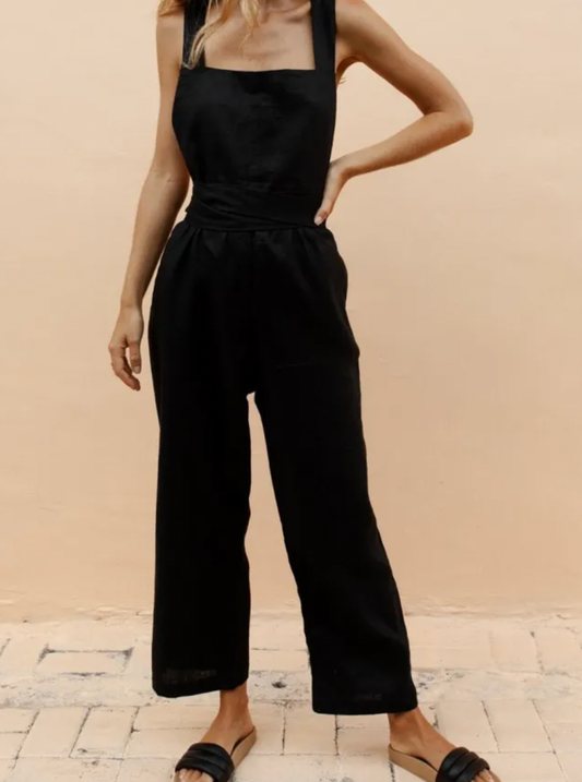 Venella - Rugloze jumpsuit met gekruiste bandjes