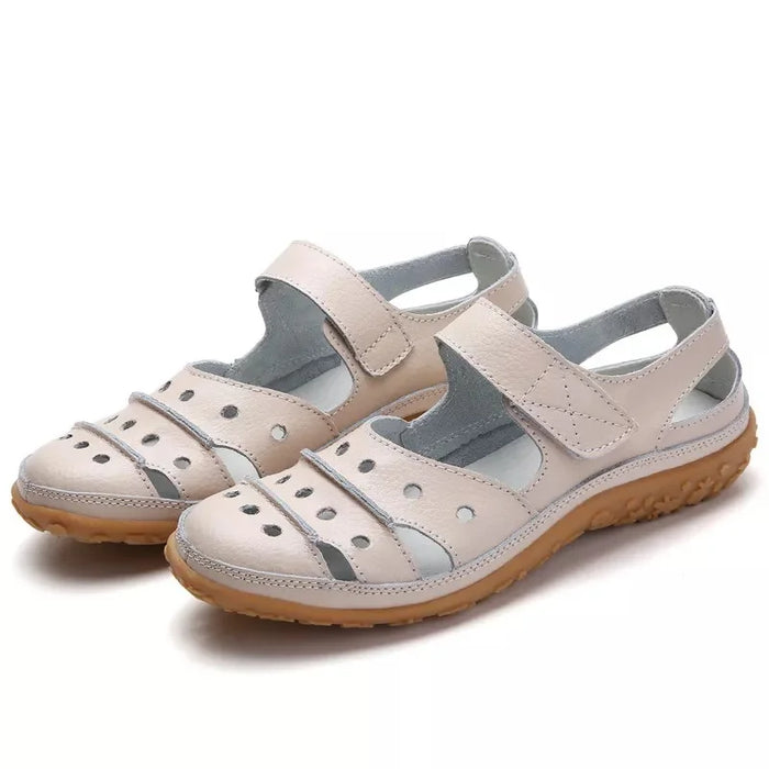 Zoe - Comfortabele sandalen met gaatjespatroon en klittenbandsluiting