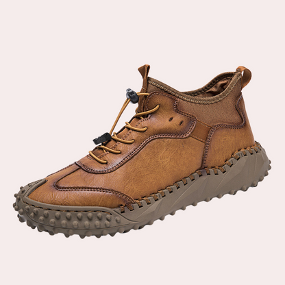 Antonio - Stijlvolle outdoor schoenen voor heren met grip