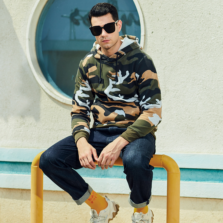 Francesco - Trendy camo hoodie voor de moderne man