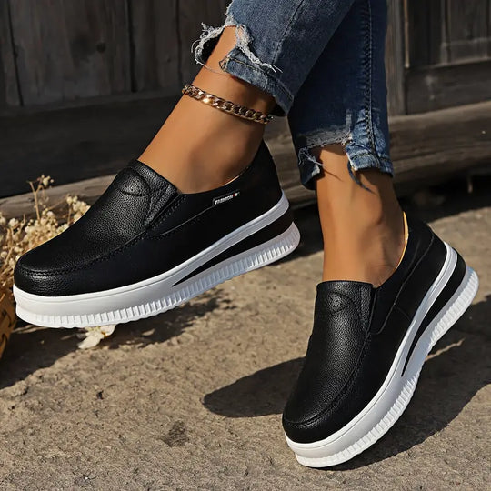 Amy - Effen slip-on schoenen met ronde teen