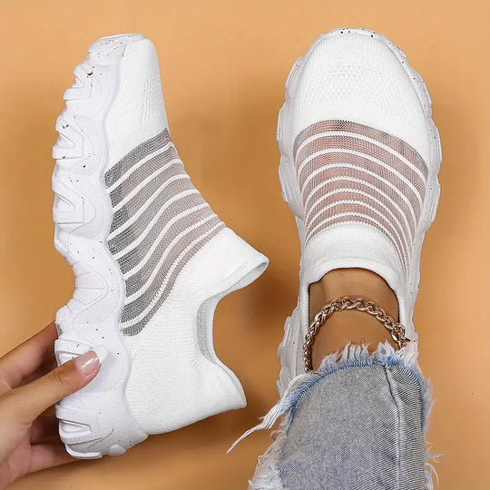 Mila - Sneakers met platte sok van mesh