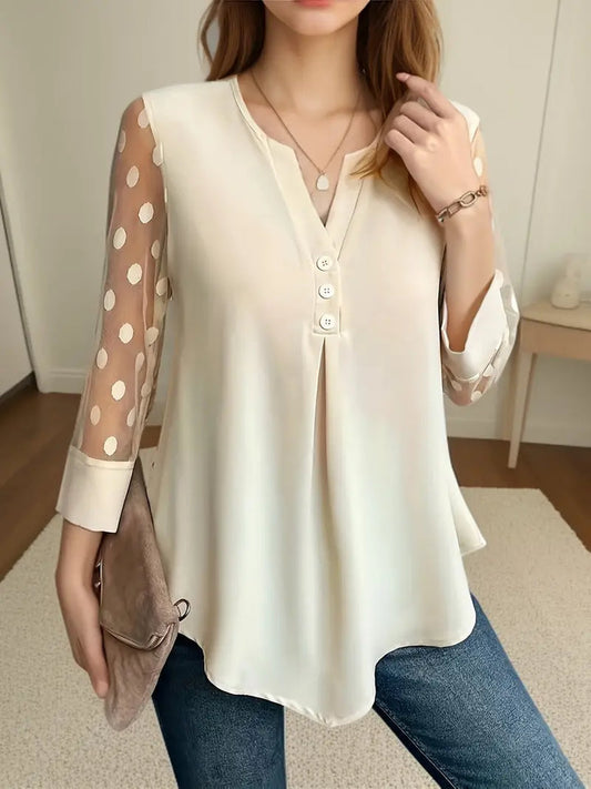 Miek - Tijdloze elegante eenkleurige blouse met knoopsluiting aan de voorkant