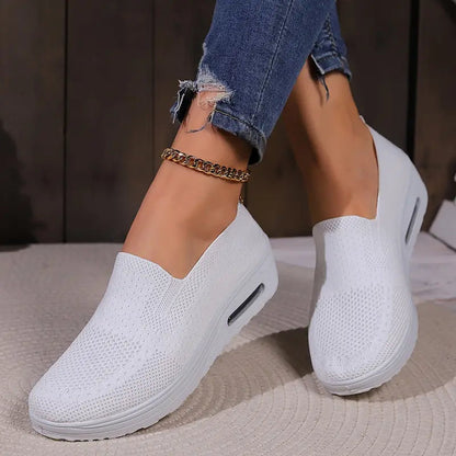 Lou - Ademende slip-on sneakers