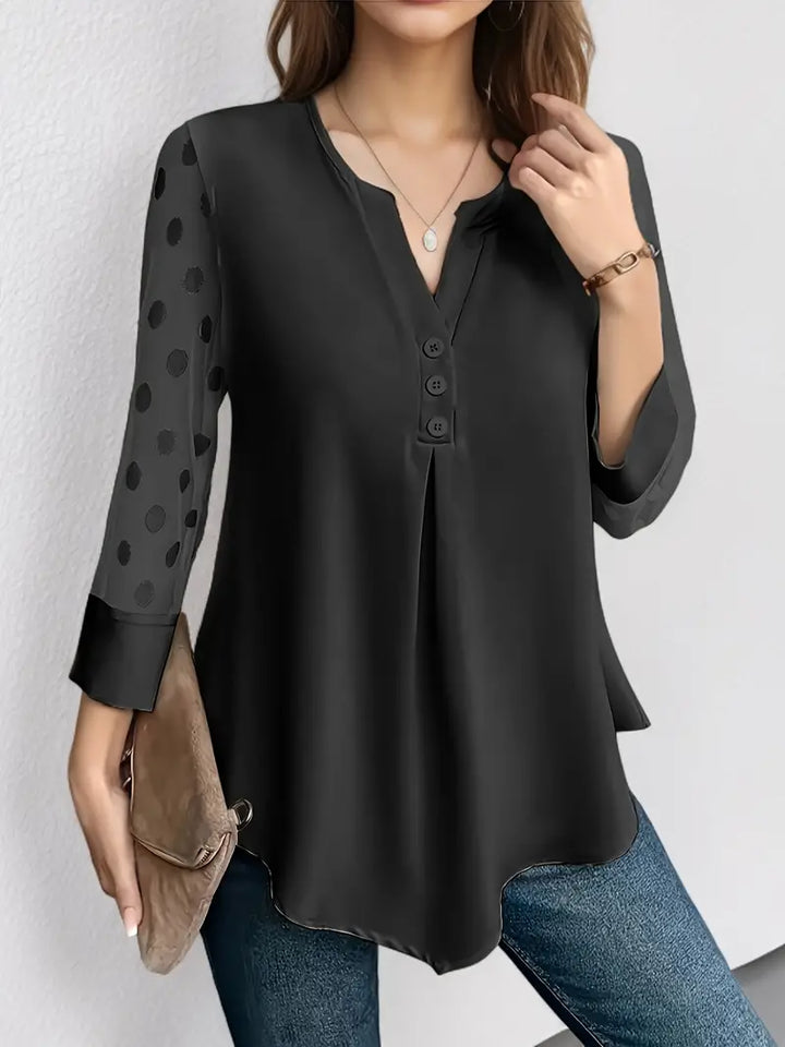 Miek - Tijdloze elegante eenkleurige blouse met knoopsluiting aan de voorkant