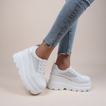 Bep - Witte orthopedische schoenen met sleehak