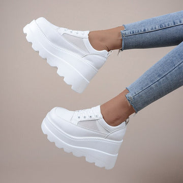 Bep - Witte orthopedische schoenen met sleehak